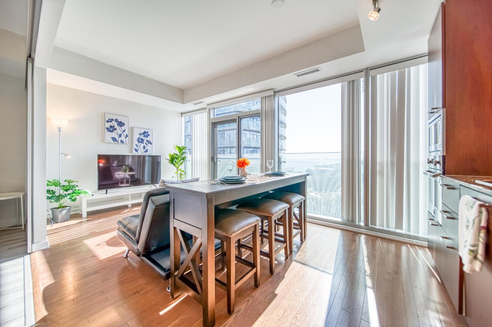 טורונטו Skytree - Modern Rusty Condo Close To Union Station In Heart Of Downtown חדר תמונה